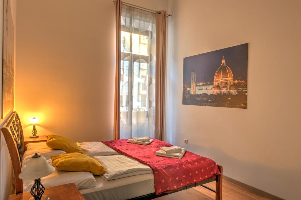 Downtown Residences Apartament