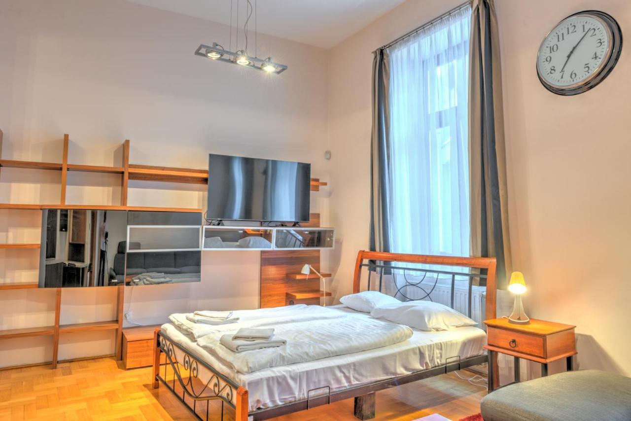 Apartament Downtown Residences